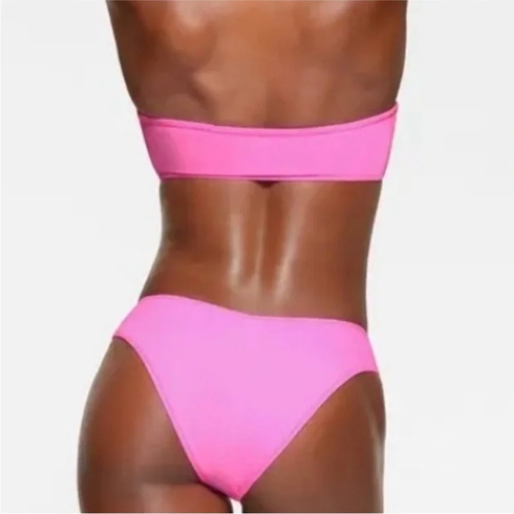 NWT SKIMS HALTER MONOKINI IN Taffy SZ 2X